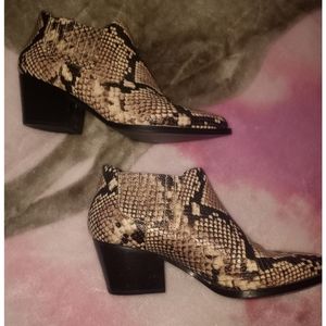 ALDO LEAPARD BOOTIE BOOTS